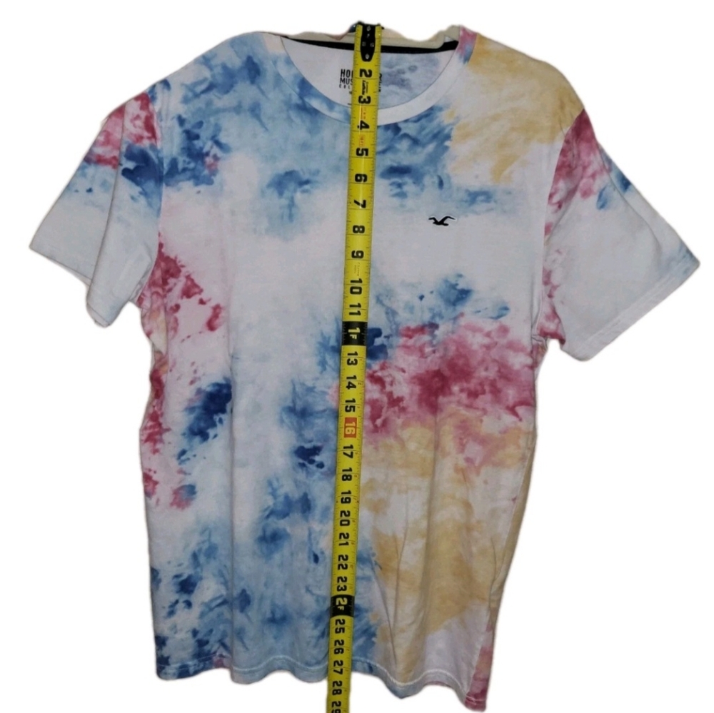 Hollister Medium Tie Dyed Unisex T-shirt The Must Have Collection - Picture 3 of 8